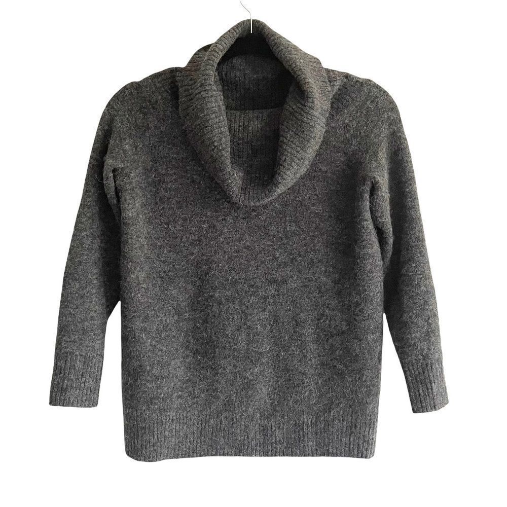 ARITZIA Wilfred Faretta Off Shoulder Cowl Neck Faretta Sweater Woo Gray XXS